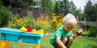 Aranżacja przestrzeni przyjaznej dziecku w ogrodzie